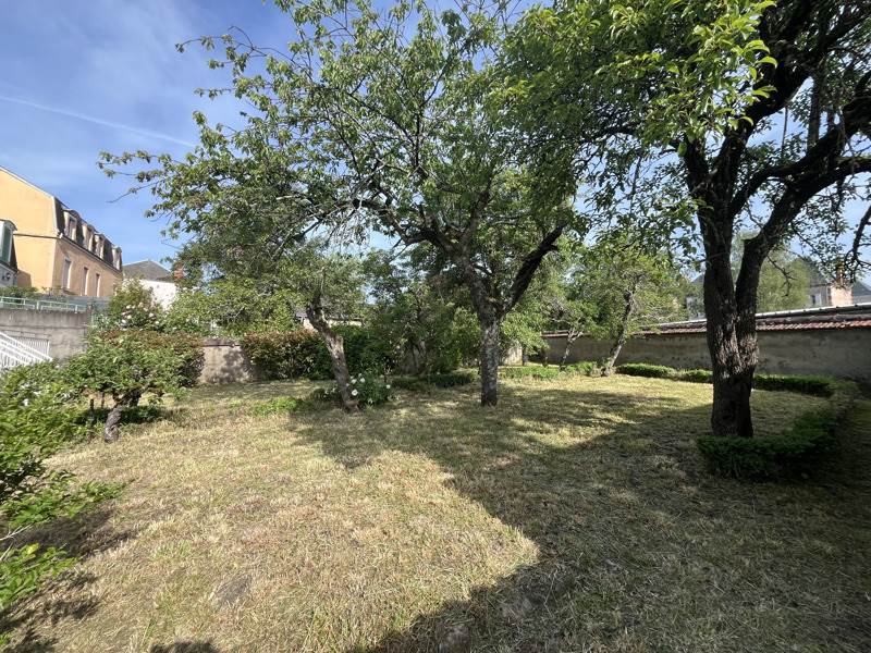 Vente Maison VIERZON - 5 pièces -125 m² - (18100)