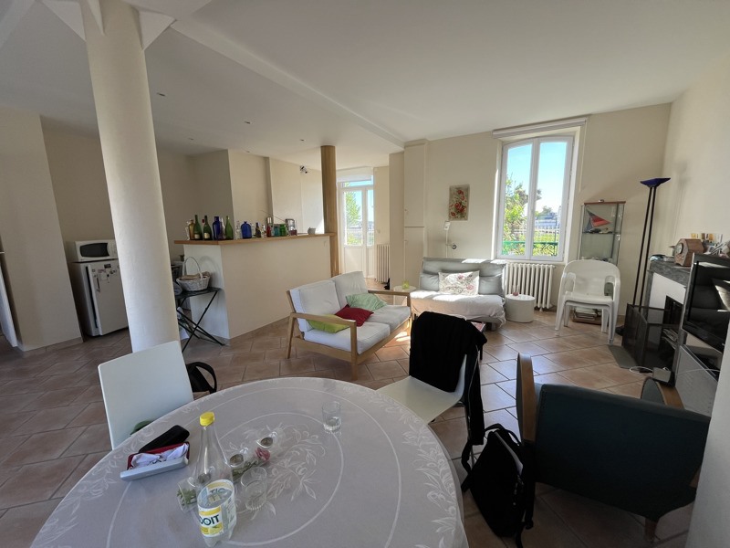 Vente Maison VIERZON - 5 pièces -125 m² - (18100)