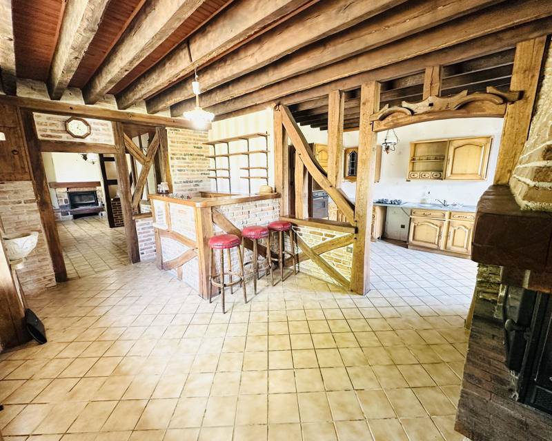 Vente Maison MEREAU - 7 pièces -183 m² - (18120)