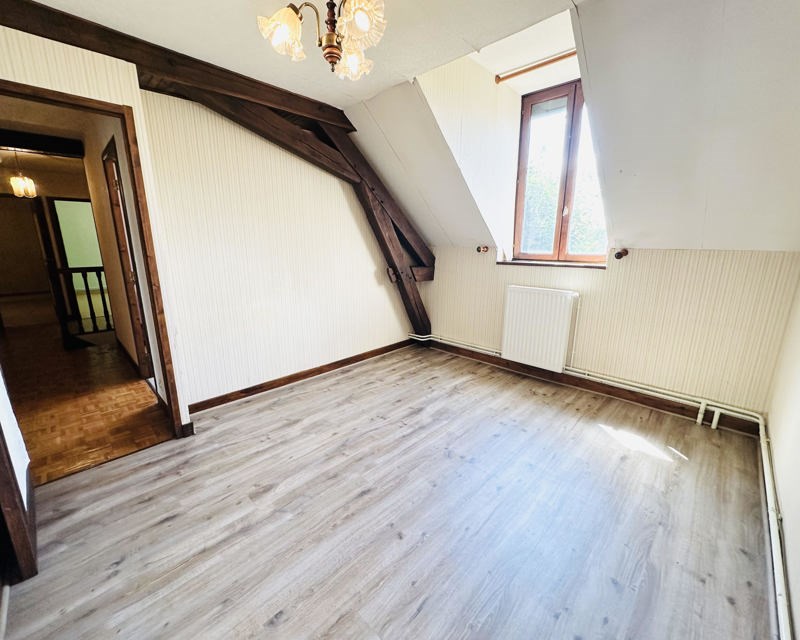 Vente Maison MEREAU - 7 pièces -183 m² - (18120)