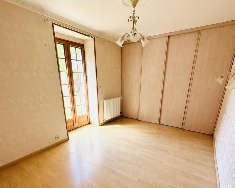 Vente Maison MEREAU - 7 pièces -183 m² - (18120)