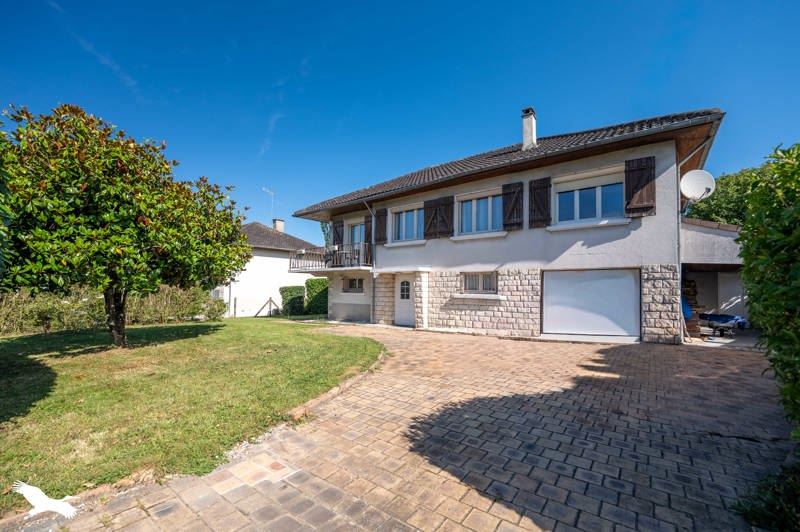 Vente Maison VIERZON - 4 pièces -144 m² - (18100)