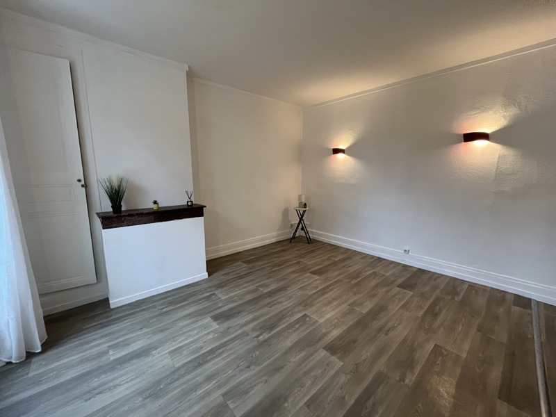 Vente Appartement VIERZON - 2 pièces -55 m² - (18100)