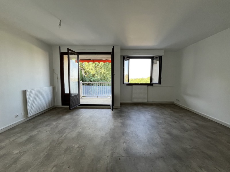 Vente Appartement VIERZON - 3 pièces -68 m² - (18100)