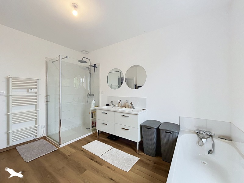 Vente Maison Méreau - 5 pièces -120 m² - (18120)