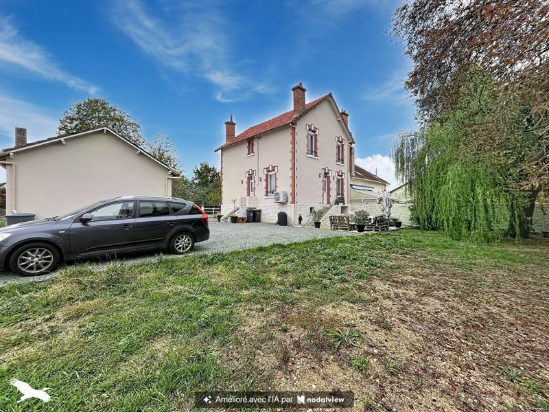 Vente Maison Méreau - 5 pièces -120 m² - (18120)