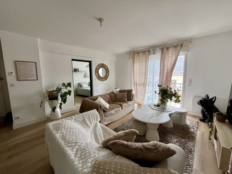 Vente Appartement Vierzon - 4 pièces -99 m² - (18100)