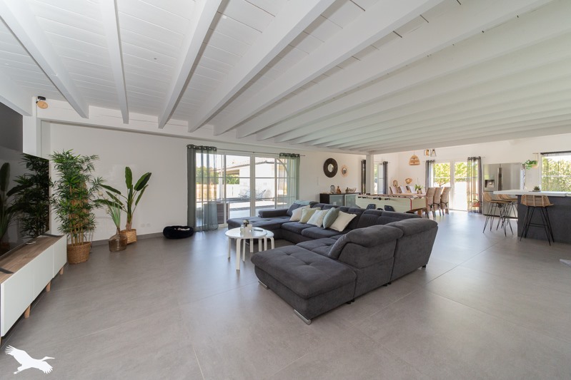 Vente Maison ST LOUBES - 6 pièces -180 m² - (33450)