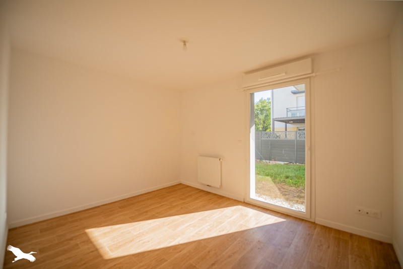 Vente Appartement MONTUSSAN - 3 pièces -62 m² - (33450)