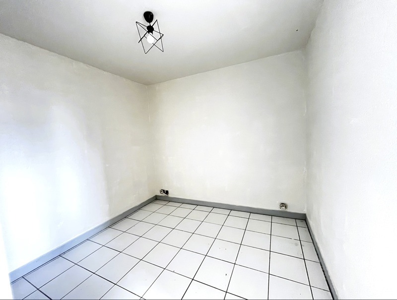 Vente Appartement BORDEAUX - 2 pièces -50 m² - (33100)