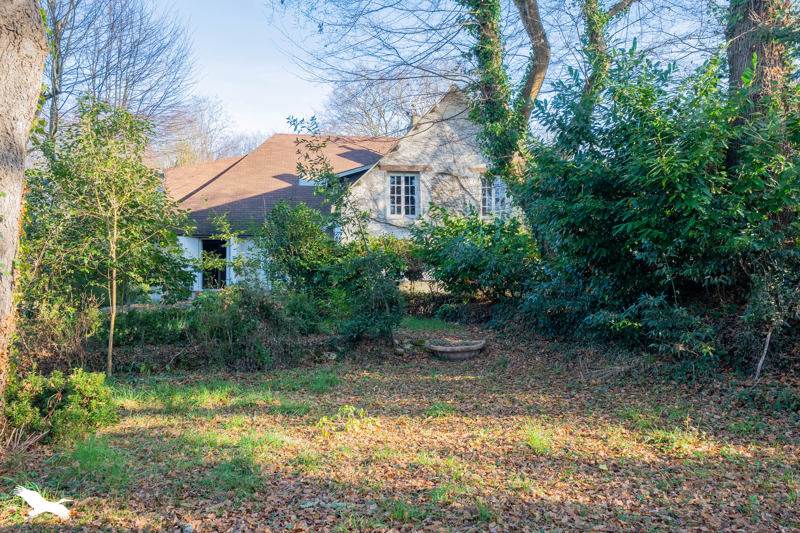 Vente Maison ST SULPICE ET CAMEYRAC - 15 pièces -363 m² - (33450)