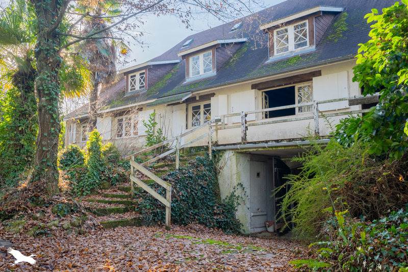 Vente Maison ST SULPICE ET CAMEYRAC - 15 pièces -363 m² - (33450)