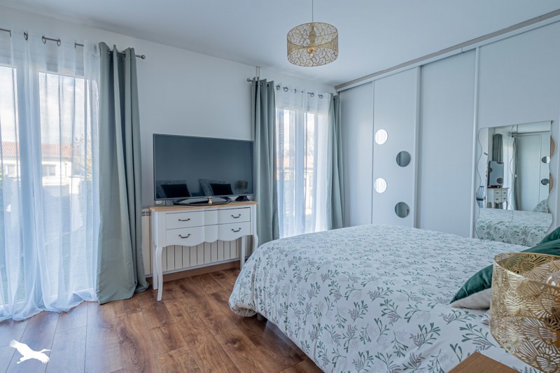 Vente Maison ST LOUBES - 4 pièces -114 m² - (33450)