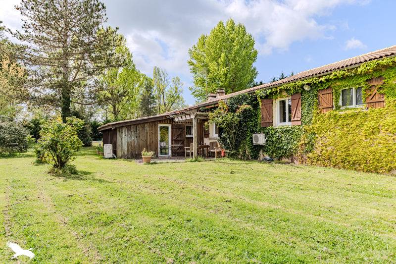 Vente Maison ST LOUBES - 6 pièces -165 m² - (33450)