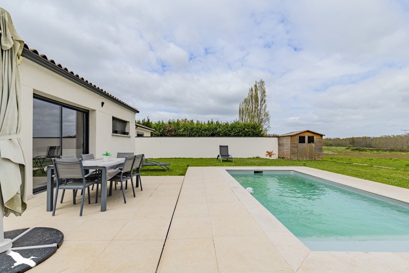 Vente Maison MONTUSSAN - 4 pièces -96 m² - (33450)