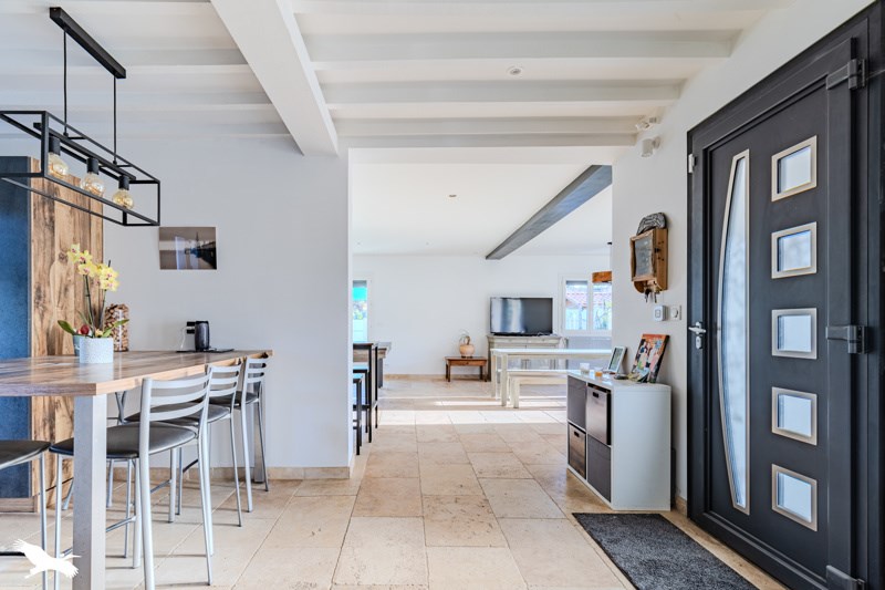 Vente Maison MONTUSSAN - 6 pièces -158 m² - (33450)