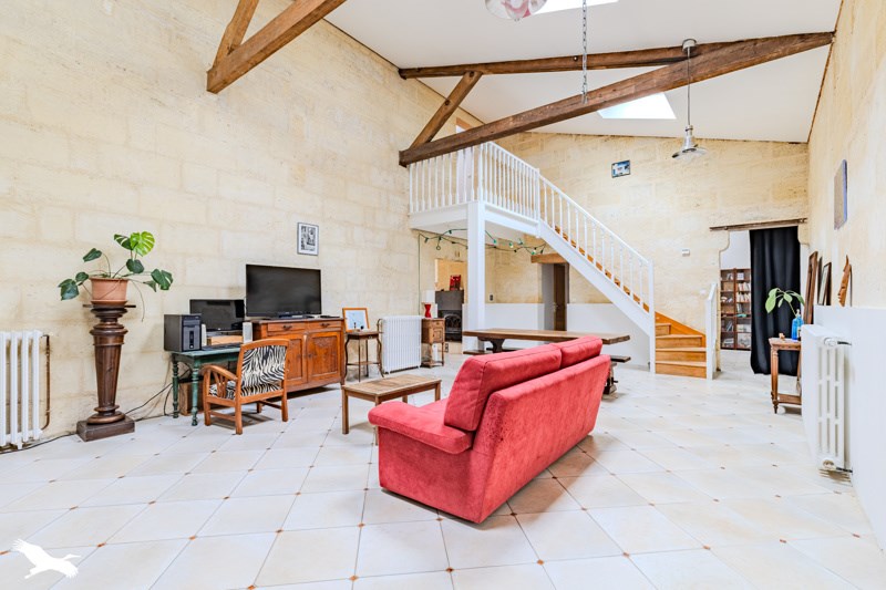 Vente Maison IZON - 7 pièces -198 m² - (33450)