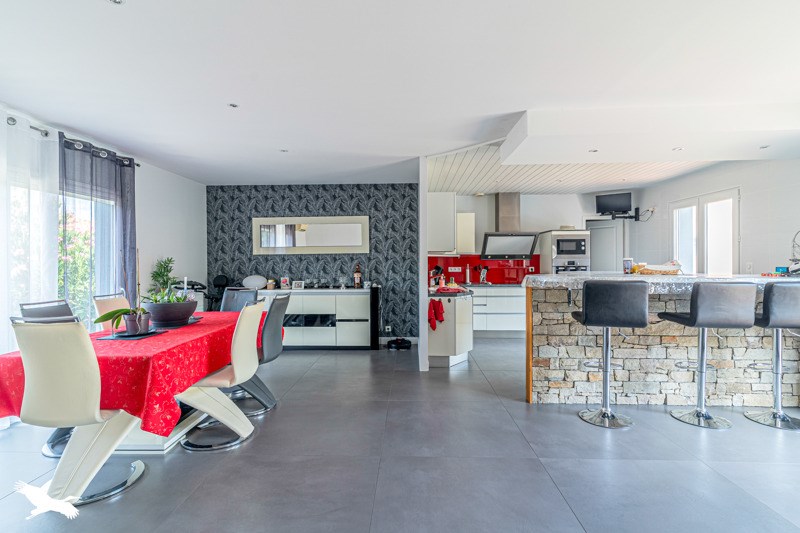 Vente Maison IZON - 6 pièces -128 m² - (33450)