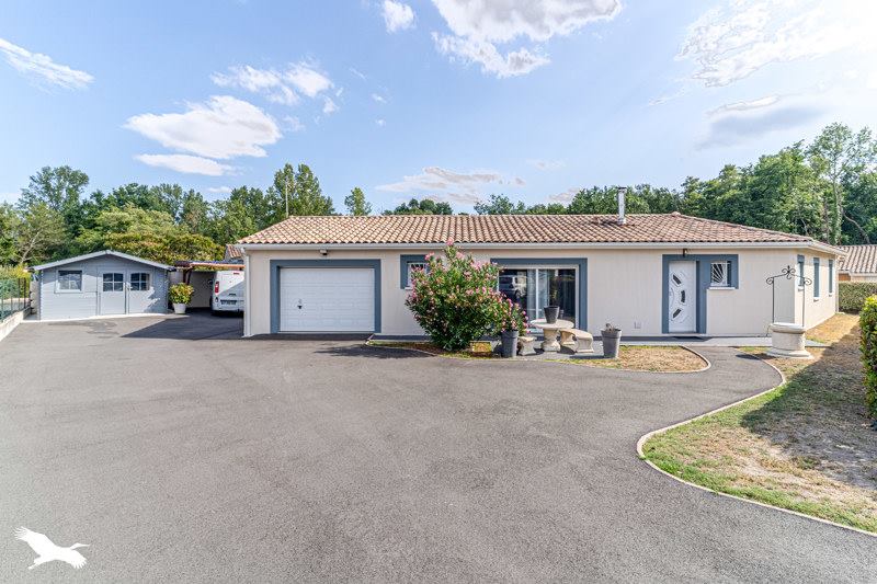 Vente Maison IZON - 6 pièces -128 m² - (33450)