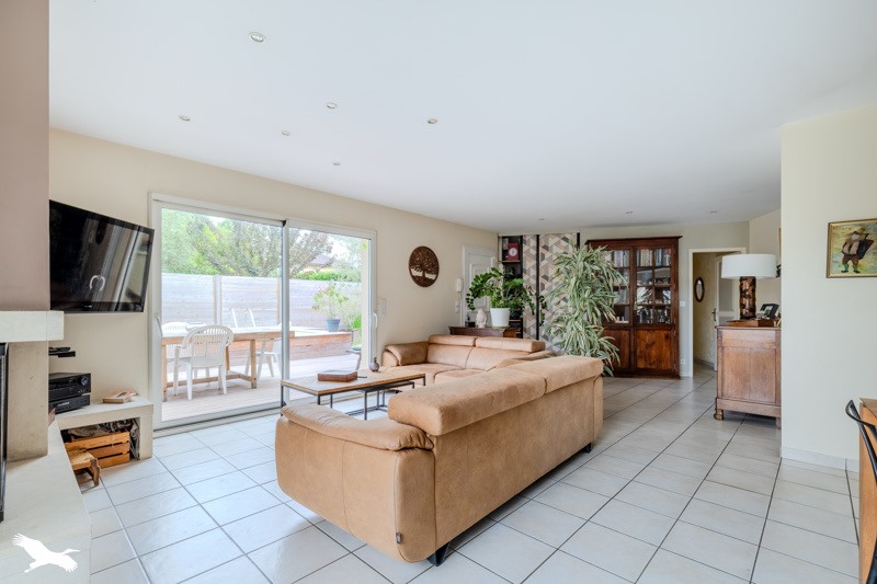 Vente Maison ST LOUBES - 7 pièces -145 m² - (33450)