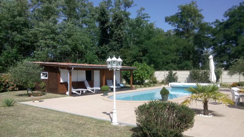 Vente Maison MONTUSSAN - 7 pièces -200 m² - (33450)