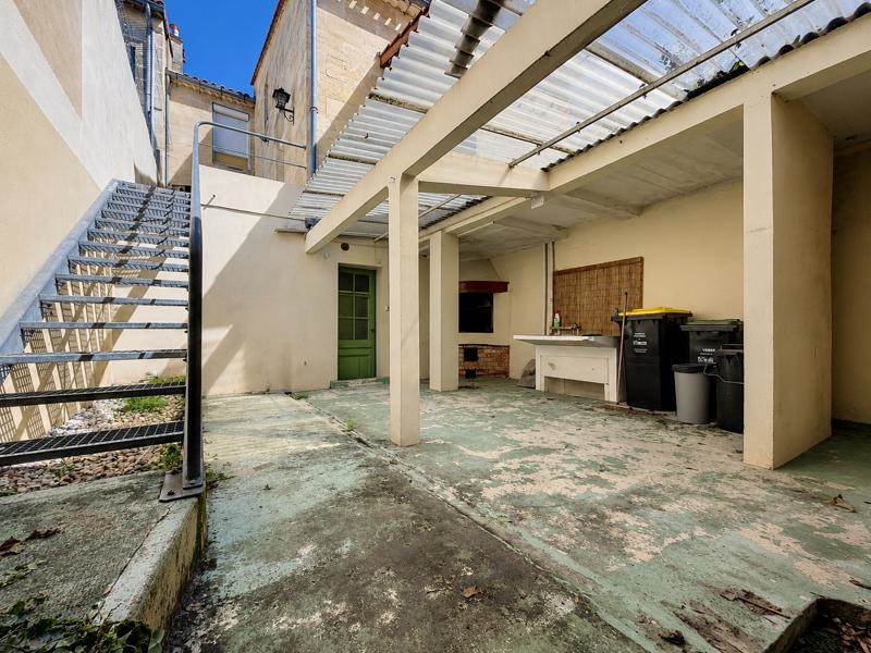 Vente Appartement ST LOUBES - 6 pièces -136 m² - (33450)