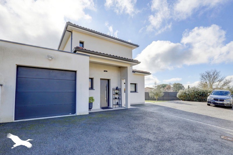 Vente Maison GRATENTOUR - 5 pièces -136 m² - (31150)