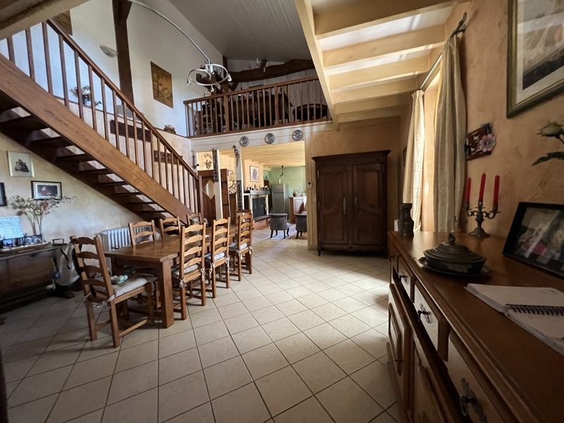 Vente Maison ST PARDOUX DU BREUIL - 7 pièces -282 m² - (47200)