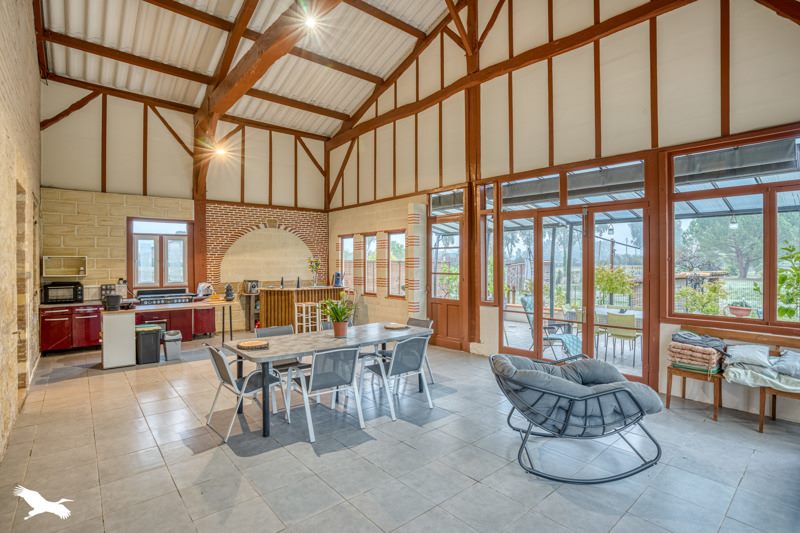 Vente Maison Saint-Pardoux-du-Breuil - 9 pièces -260 m² - (47200)