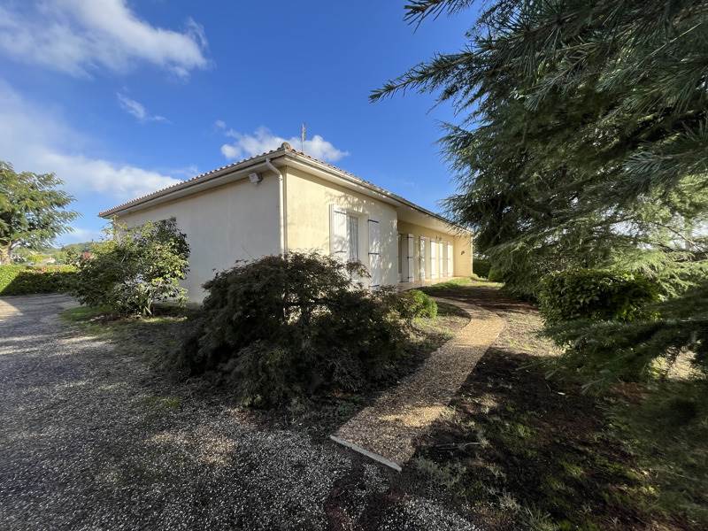 Vente Maison Birac-sur-Trec - 5 pièces -119 m² - (47200)