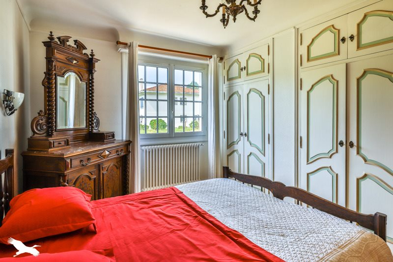 Vente Maison BOUCAU - 7 pièces -216 m² - (64340)
