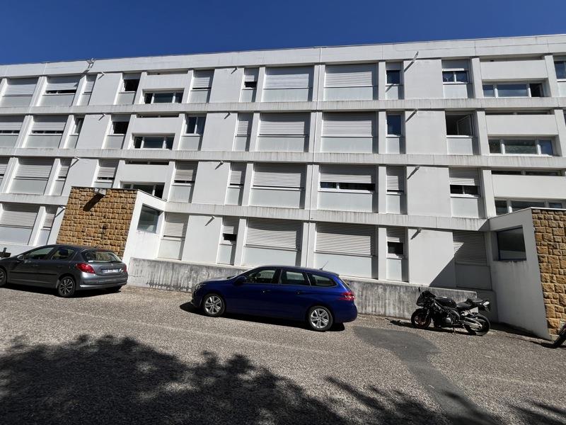 Vente Appartement ST PRIEST - 2 pièces -51 m² - (69800)