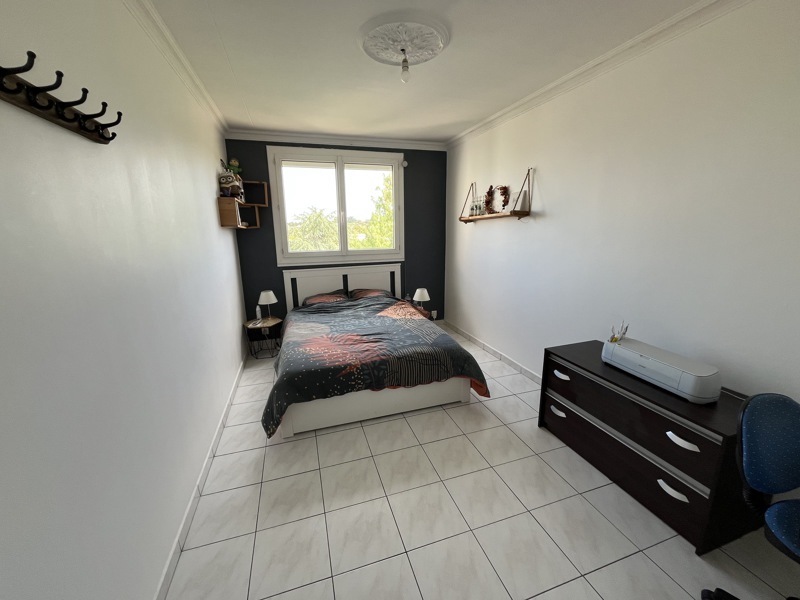 Vente Appartement ST PRIEST - 4 pièces -87 m² - (69800)