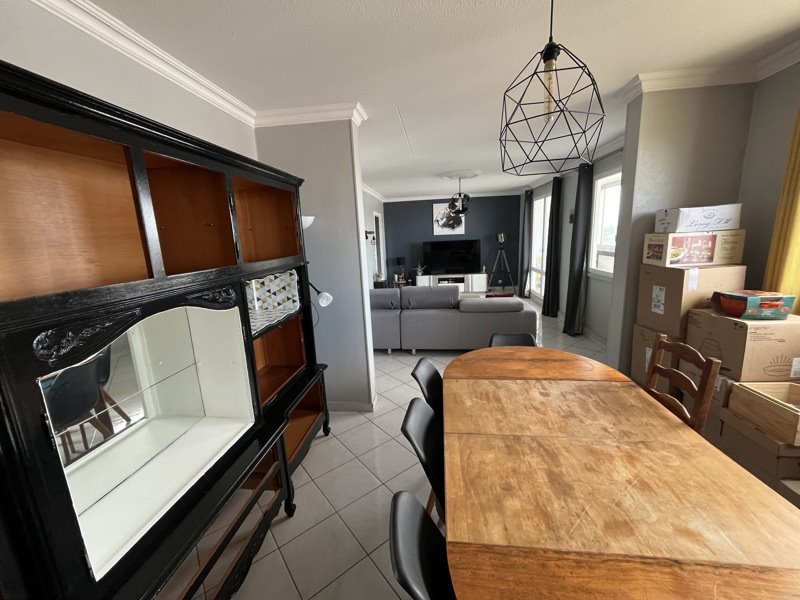Vente Appartement ST PRIEST - 4 pièces -87 m² - (69800)