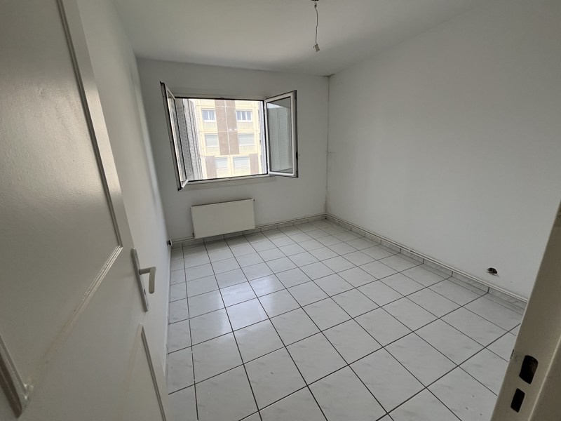 Vente Appartement ST PRIEST - 5 pièces -93 m² - (69800)