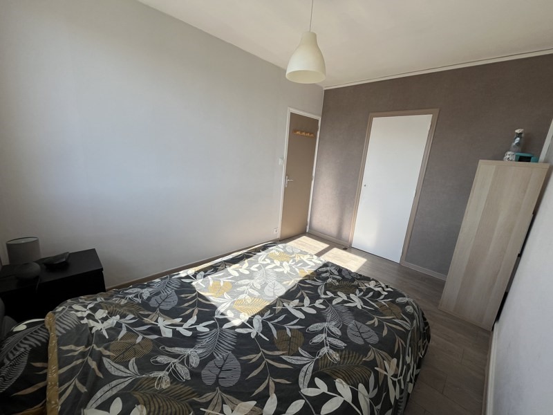 Vente Appartement ST PRIEST - 4 pièces -65 m² - (69800)