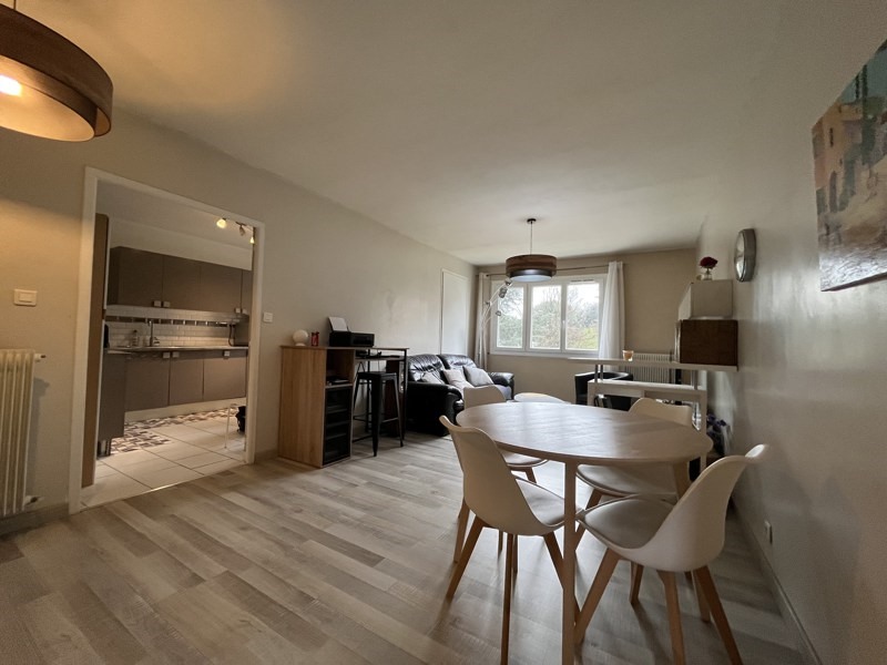 Vente Appartement ST PRIEST - 3 pièces -60 m² - (69800)