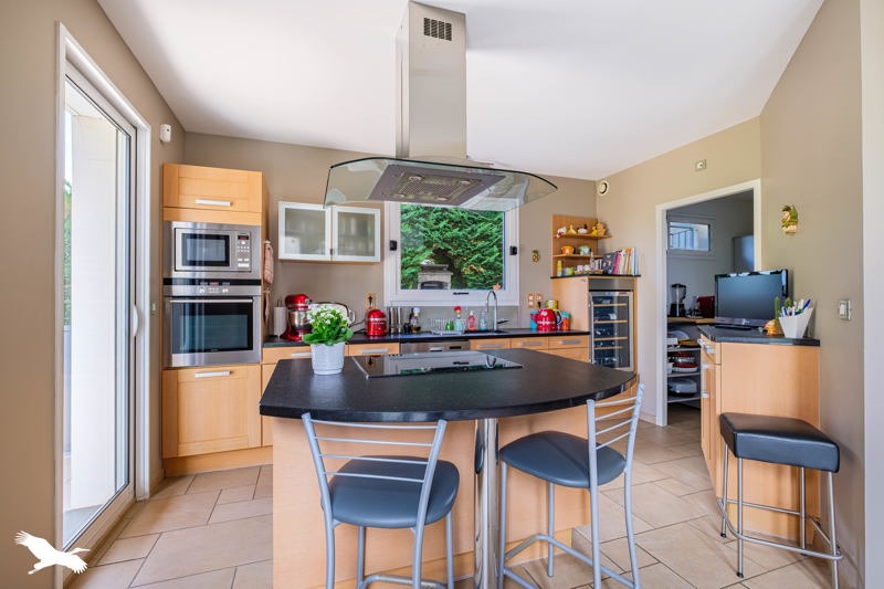 Vente Maison ST PRIEST - 4 pièces -197 m² - (69800)