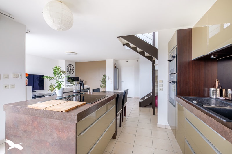 Vente Appartement ST PRIEST - 4 pièces -93 m² - (69800)