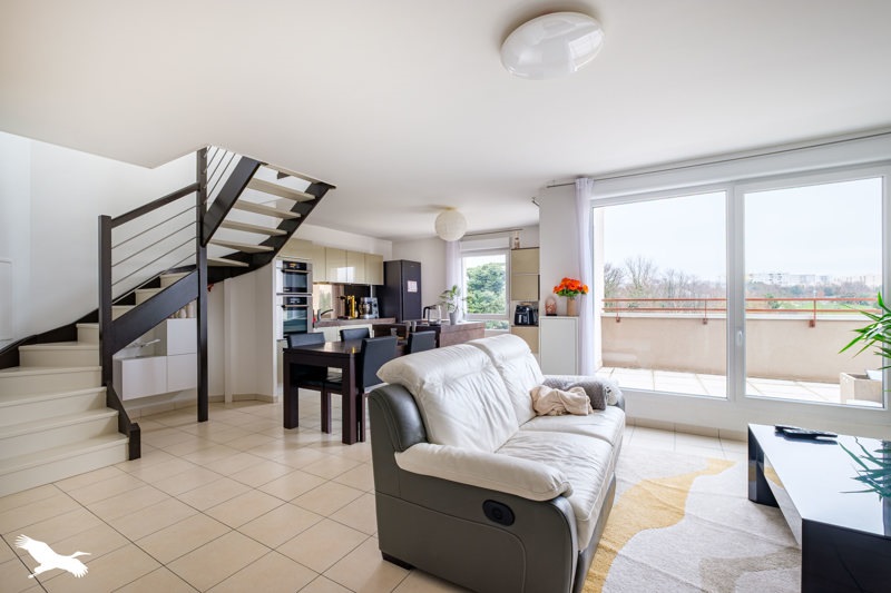 Vente Appartement ST PRIEST - 4 pièces -93 m² - (69800)