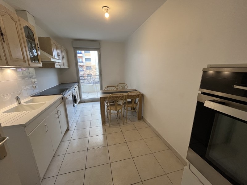 Vente Appartement ST PRIEST - 3 pièces -72 m² - (69800)