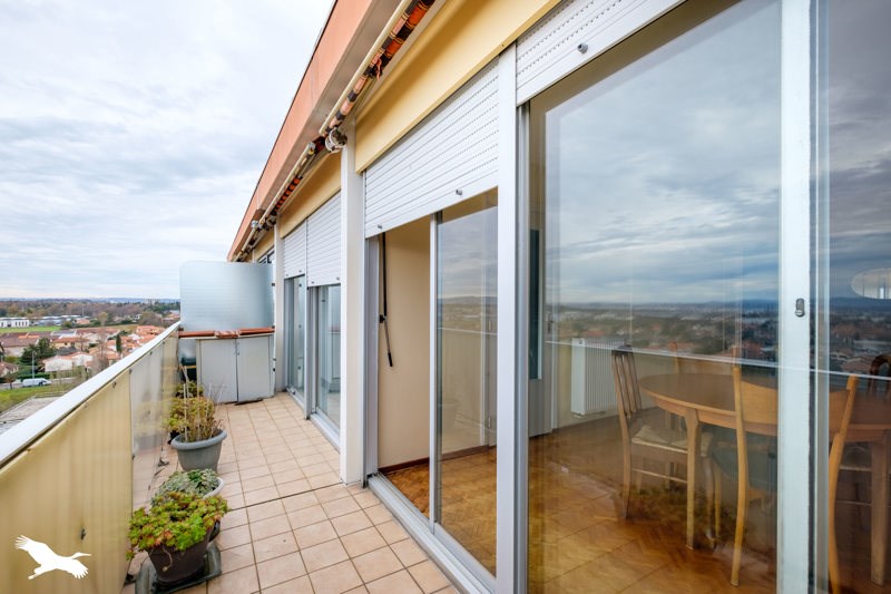 Vente Appartement ST PRIEST - 3 pièces -73 m² - (69800)