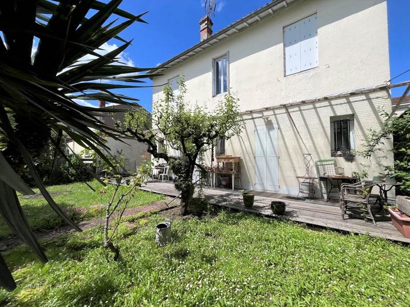 Vente Maison BORDEAUX - 6 pièces -142 m² - (33300)