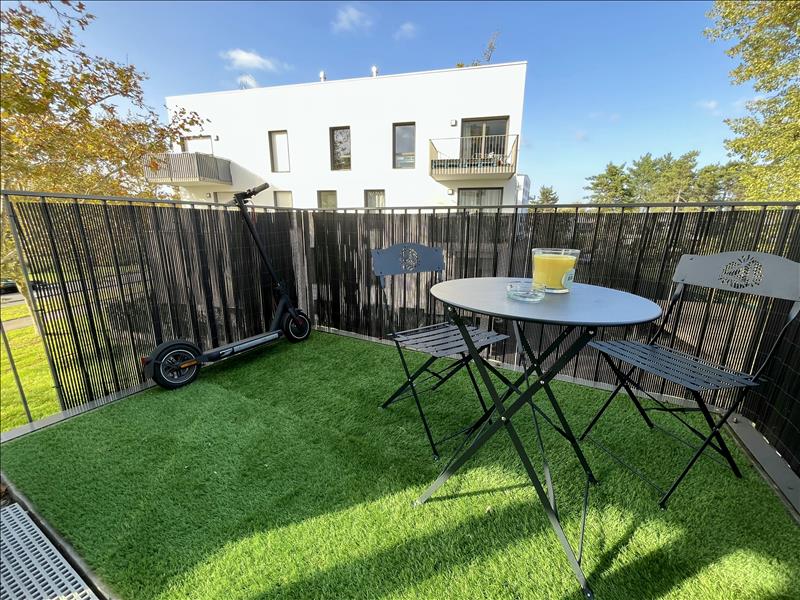 Vente Appartement BORDEAUX - 2 pièces -48 m² - (33300)