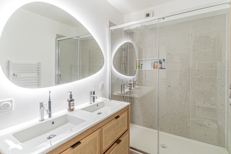 Vente Appartement BORDEAUX - 3 pièces -72 m² - (33300)