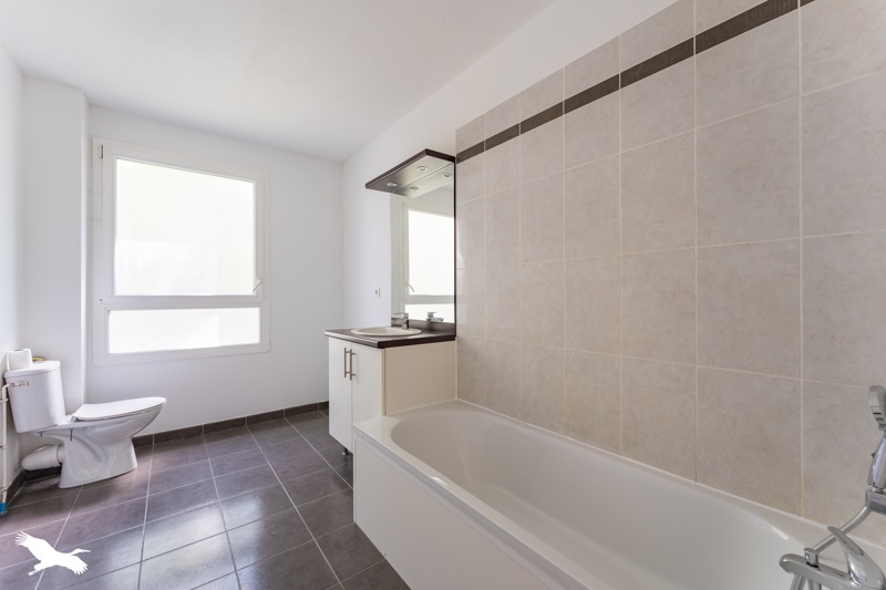 Vente Appartement BORDEAUX - 2 pièces -47 m² - (33300)
