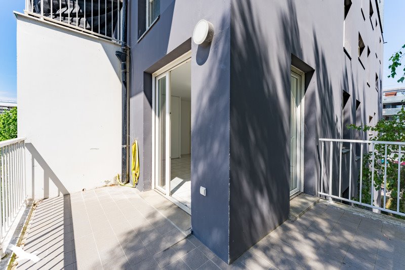 Vente Appartement BORDEAUX - 2 pièces -47 m² - (33300)