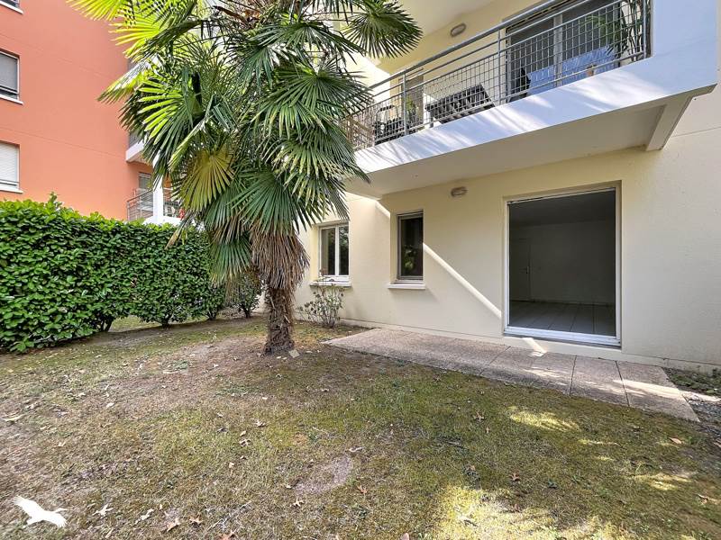Vente Appartement BORDEAUX - 2 pièces -47 m² - (33300)