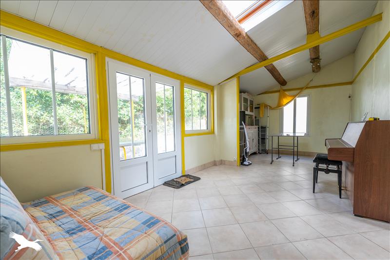 Vente Maison LE CHATEAU D OLERON - 1 pièce -65 m² - (17480)