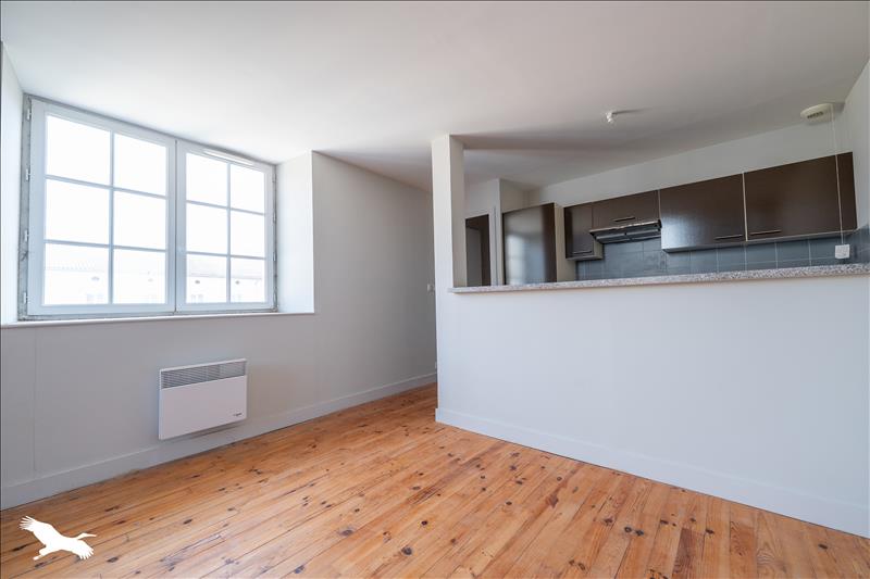 Vente Appartement LE CHATEAU D OLERON - 4 pièces -112 m² - (17480)